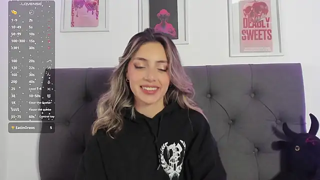 Snapshot of IsadoraGalle_ chatting on February 2026 09:14:01 PM IsadoraGalle online show from February 2026 09:14:01 PM