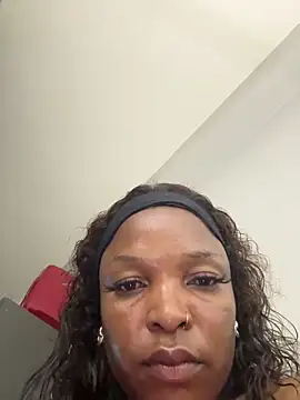 slimcateee online show from September 2025 07:39:02 PM