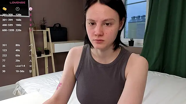 MaryCoopeer online show from November 2025 05:11:01 AM