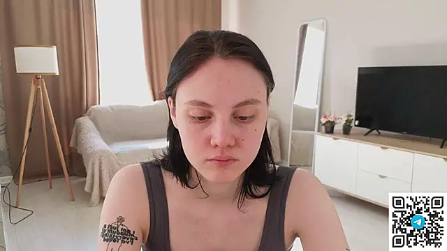 MaryCoopeer online show from April 2026 05:09:02 AM