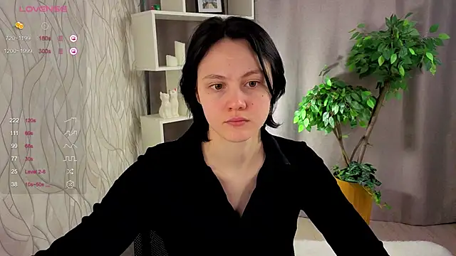 Snapshot of MaryCoopeer chatting on October 2025 05:09:02 AM MaryCoopeer online show from October 2025 05:09:02 AM