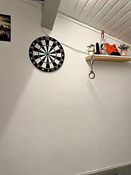 emma4xxx online show from September 2025 07:10:02 PM