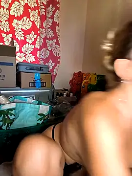 emma4xxx online show from February 2026 08:41:01 PM