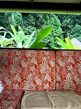 emma4xxx online show from March 2026 07:58:01 PM