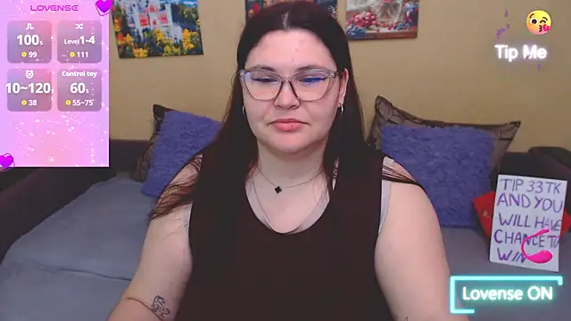 Snapshot of JuliaKeln chatting on June 2026 03:17:01 PM JuliaKeln online show from June 2026 03:17:01 PM