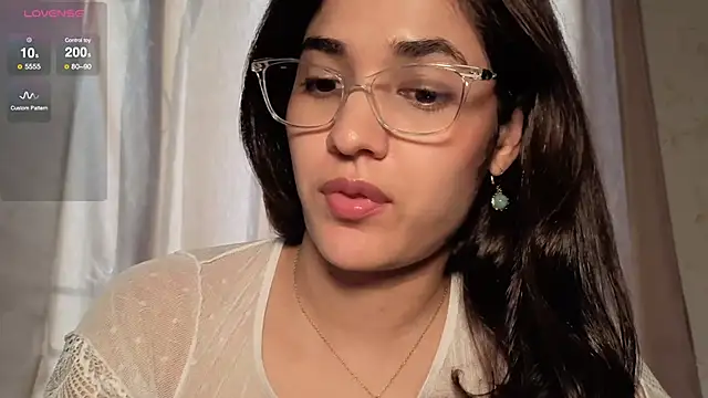 CuteeRose online show from October 2025 01:32:02 PM