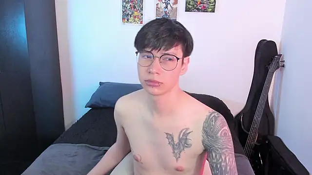 Aventure Twinks online show from June 2026 10:10:01 PM