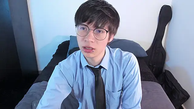 Aventure Twinks online show from March 2026 09:20:01 PM