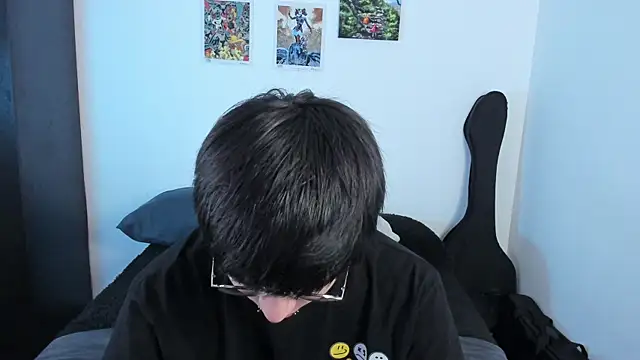 Snapshot of Aventure_Twinks chatting on January 2026 06:37:01 PM Aventure Twinks online show from January 2026 06:37:01 PM