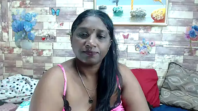 Snapshot of Indian_tracy chatting on October 2025 10:40:02 PM Indian tracy online show from October 2025 10:40:02 PM