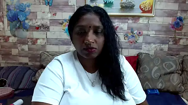 Snapshot of Indian_tracy chatting on November 2025 10:40:02 AM Indian tracy online show from November 2025 10:40:02 AM
