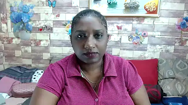 Snapshot of Indian_tracy chatting on October 2025 09:10:02 AM Indian tracy online show from October 2025 09:10:02 AM