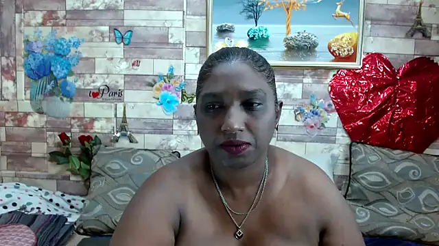Snapshot of Indian_tracy chatting on March 2025 07:55:01 AM Indian tracy online show from March 2025 07:55:01 AM