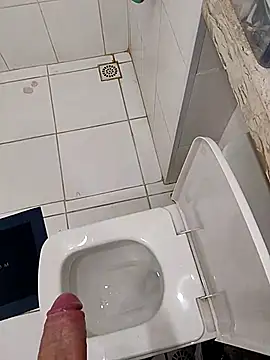 Felipe310597 online show from February 2025 10:42:02 PM