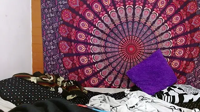 AbbySccott online show from December 2025 01:13:02 PM