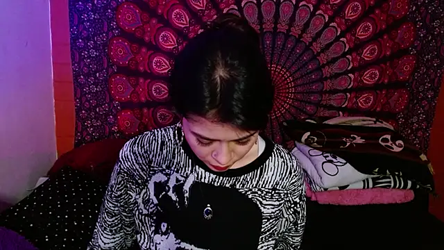 AbbySccott online show from September 2025 01:53:02 AM