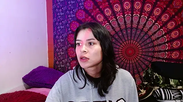 AbbySccott online show from September 2025 11:44:02 PM