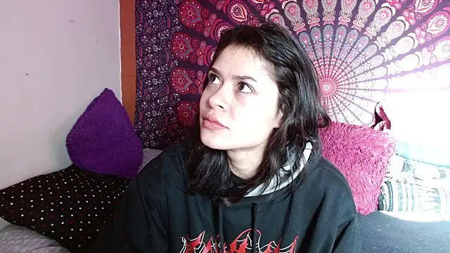 AbbySccott online show from September 2025 12:12:01 PM