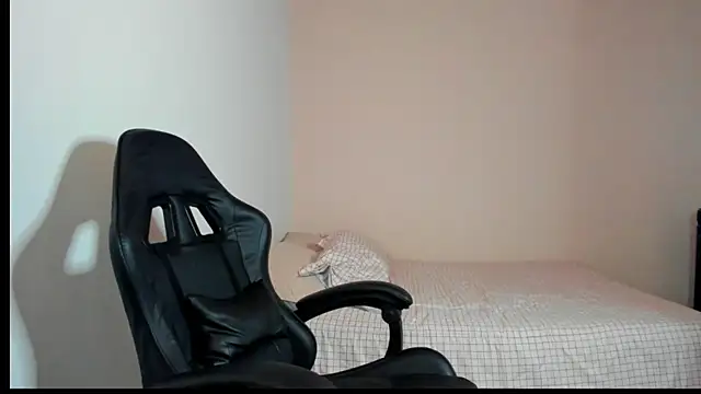 nina pons online show from March 2026 08:49:02 PM