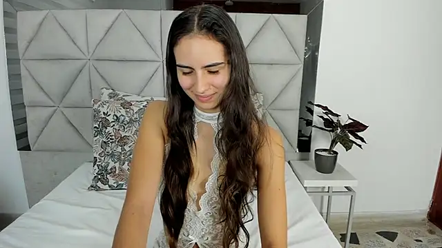 nina pons online show from March 2025 11:22:01 PM