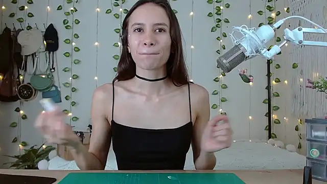 reaLISStic online show from January 2026 04:23:01 PM