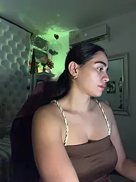 ZarahEvans online show from May 2026 06:29:01 PM