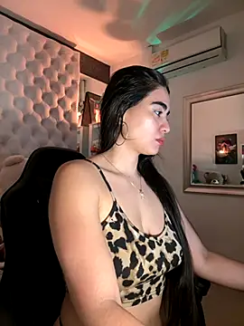 ZarahEvans online show from September 2025 07:28:02 PM