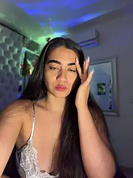 ZarahEvans online show from May 2026 07:39:02 PM