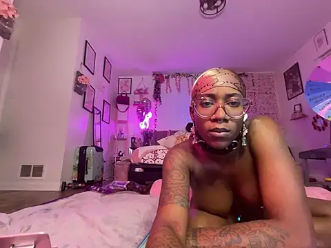 VixenCapri online show from January 2026 10:22:02 AM