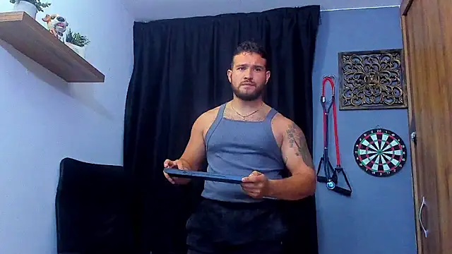 AndrewDiaz online show from April 2026 07:44:01 AM