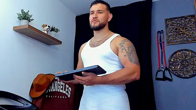 AndrewDiaz online show from January 2026 03:54:02 AM