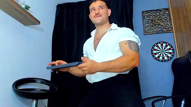 AndrewDiaz online show from June 2026 01:11:01 AM