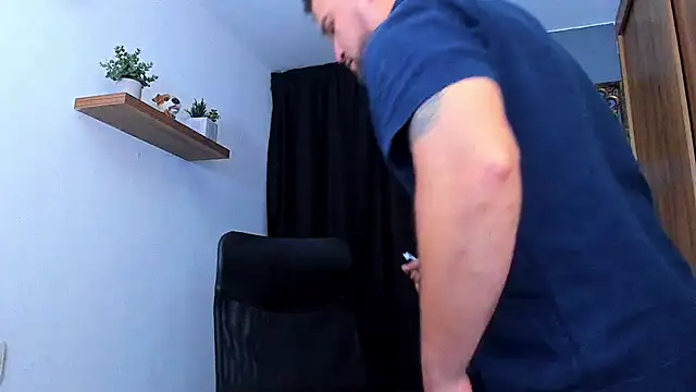 AndrewDiaz online show from February 2026 06:57:02 AM