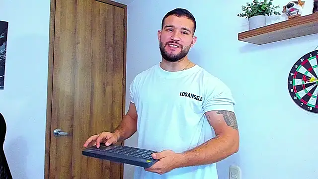 AndrewDiaz online show from October 2025 05:31:02 AM