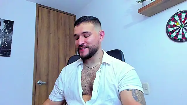 AndrewDiaz online show from October 2025 08:38:01 AM