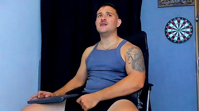 AndrewDiaz online show from June 2026 10:05:01 AM