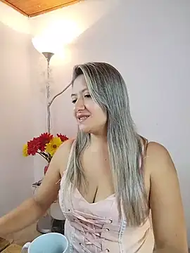 valeriahunter1 online show from August 2026 10:07:01 PM