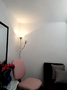 valeriahunter1 online show from October 2025 09:06:02 PM