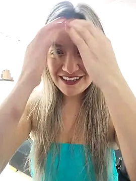 valeriahunter1 online show from March 2026 10:37:01 PM