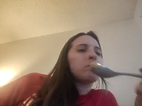 SmokeShow686 online show from April 2026 10:18:02 PM