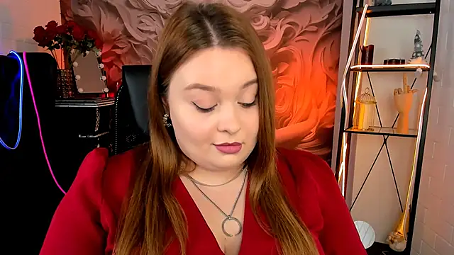 Snapshot of KimberlyMaran chatting on March 2025 03:30:01 PM KimberlyMaran online show from March 2025 03:30:01 PM