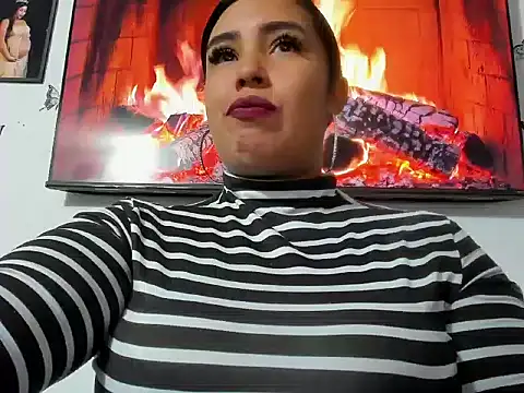 elana kepler online show from January 2025 12:06:02 AM