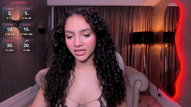 Snapshot of anahi_curlie1 chatting on June 2026 11:33:01 AM anahi curlie1 online show from June 2026 11:33:01 AM
