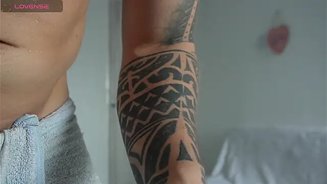 Muscle King Cum online show from March 2026 01:56:01 PM