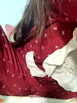 Hoanami online show from December 2025 02:18:01 PM