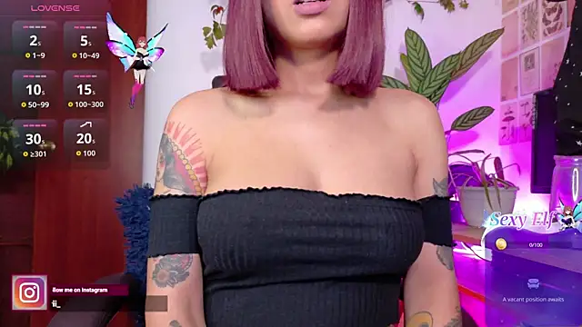 Yeriawaddell  online show from December 2025 12:04:01 AM