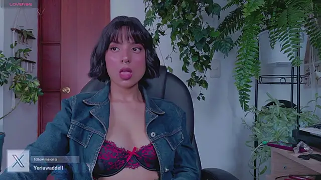 Yeriawaddell  online show from March 2026 09:33:02 PM