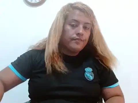 KIARAMARSHALLWELLZ online show from January 2025 06:47:01 PM