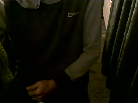 Snapshot of hornyman18cm39 chatting on March 2025 06:29:01 PM hornyman18cm39 online show from March 2025 06:29:01 PM