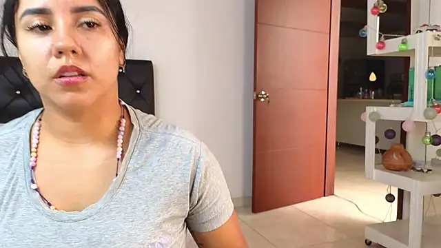 tatiana big ass boobs online show from December 2025 04:56:01 PM